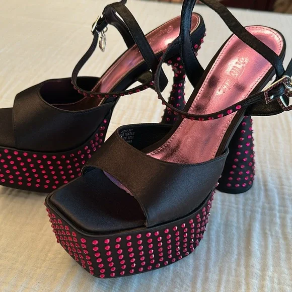 New Dolls Kill Kiss Me Goodnight Satin Platform Heels - Picture 9 of 15